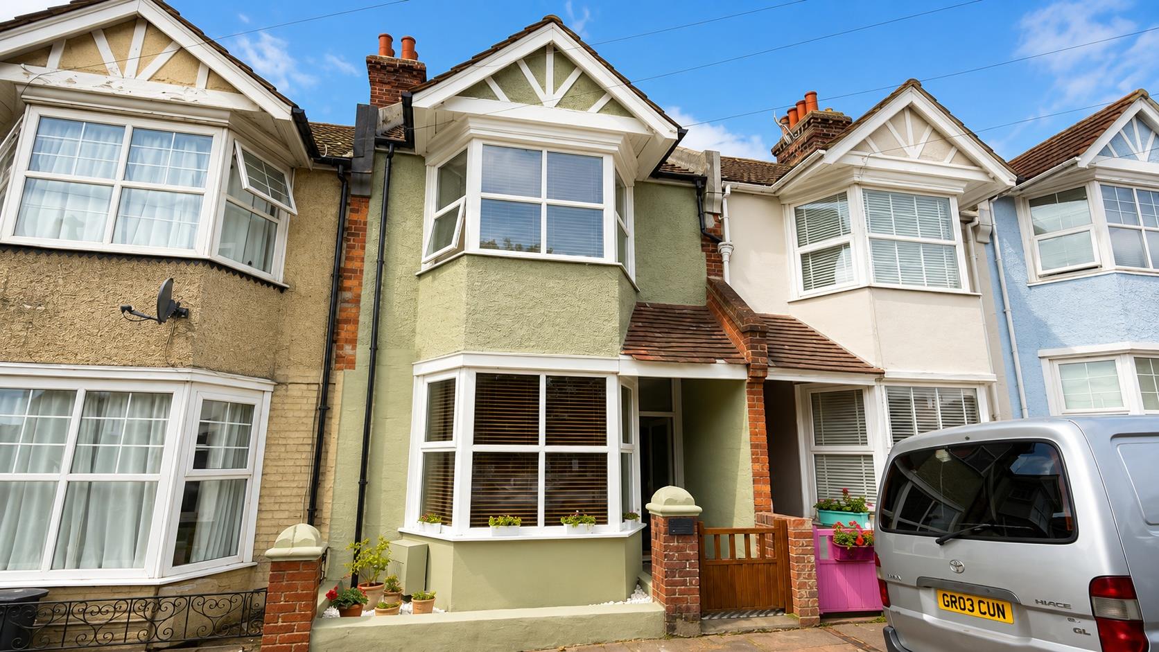 3 bed property in Silverlands Road, St. Leonards-On-Sea